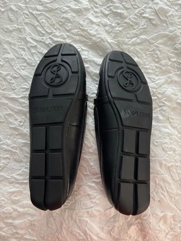 Sam & Libby Black Loafers with Gold Logo Accent - Image 5