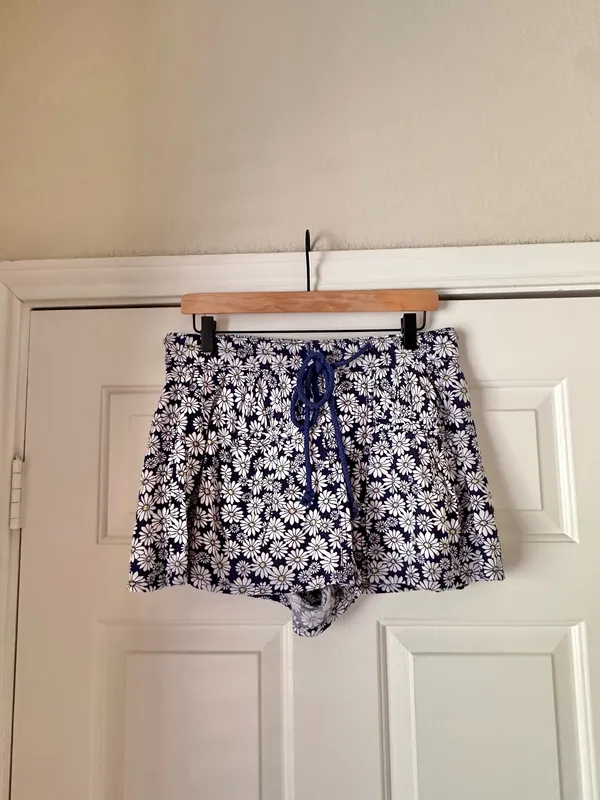Free People Offbeat Daisy Print Shorts - Image 2