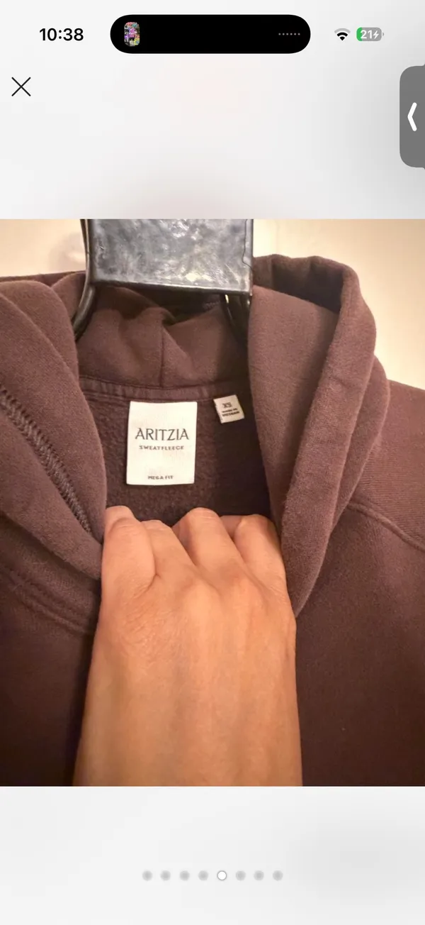 Aritzia hoodie and jogger sweatpants - Image 5