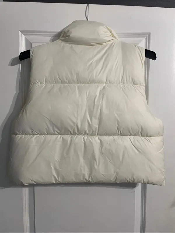 NEW! Cropped American Eagle Cream Puffer Vest Size XL NWT - Image 11