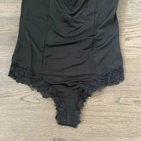Free People Wild Bunch Bodysuit -‎ Size S - Black - NWT - Image 7