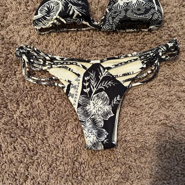 San Lorenzo ‼️ Palm Leaf Bikini‼️ - Image 3