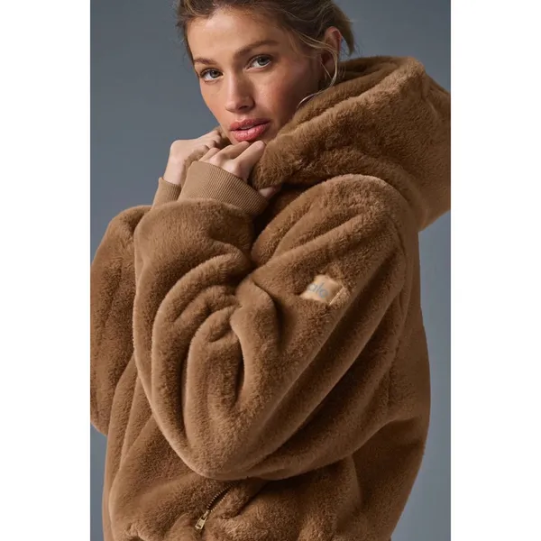 Alo Yoga Faux Fur Foxy Jacket Toasted Almond S - Image 4