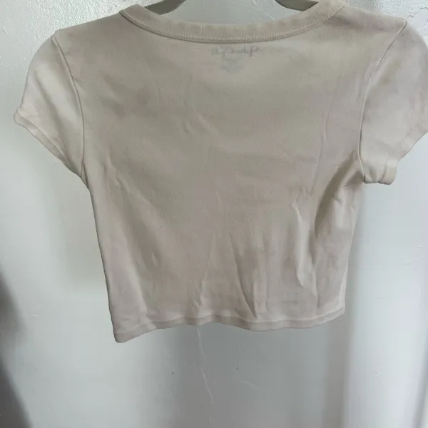 Brandy Melville Beige Switzerland Tee - Image 3