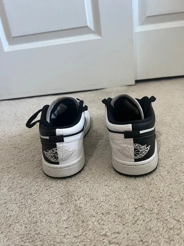 Nike Air Jordan  - Image 2