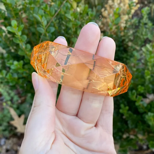 Vintage 60s Chunky Faceted Acrylic Bangle Bracelet - Image 3