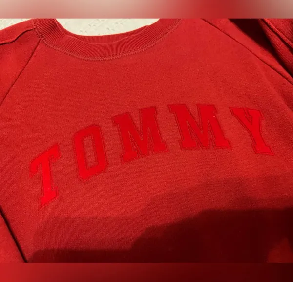 Tommy Hilfiger Sweatshirt Vintage - Image 2