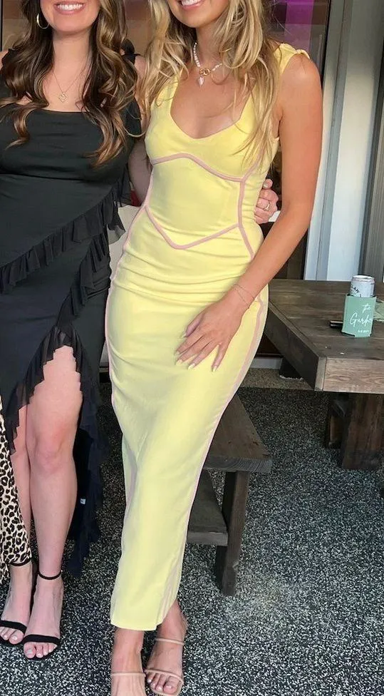 Selfie Leslie Yellow Dress - Image 4