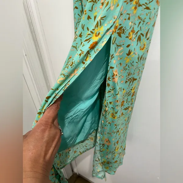 HELLO MOLLY Green Floral California Dreaming Midi Dress Sz. 4 - Image 5