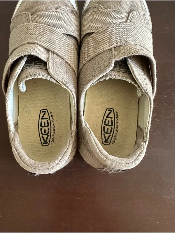 KEEN Elsa III Casual Low Top Sneakers Beige Brown Canvas Slip On Size 7 - Image 6