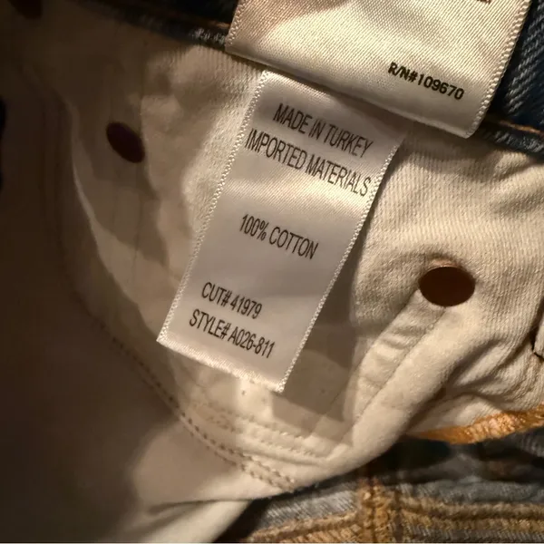 Agolde Parker Vintage Cut Off Distressed Shorts in Swapmeet‎ Light Wash Sz 25 - Image 8