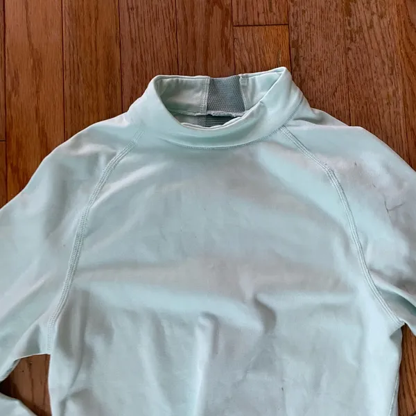 light blue and gray athletic workout mock neck longsleeve - Image 2