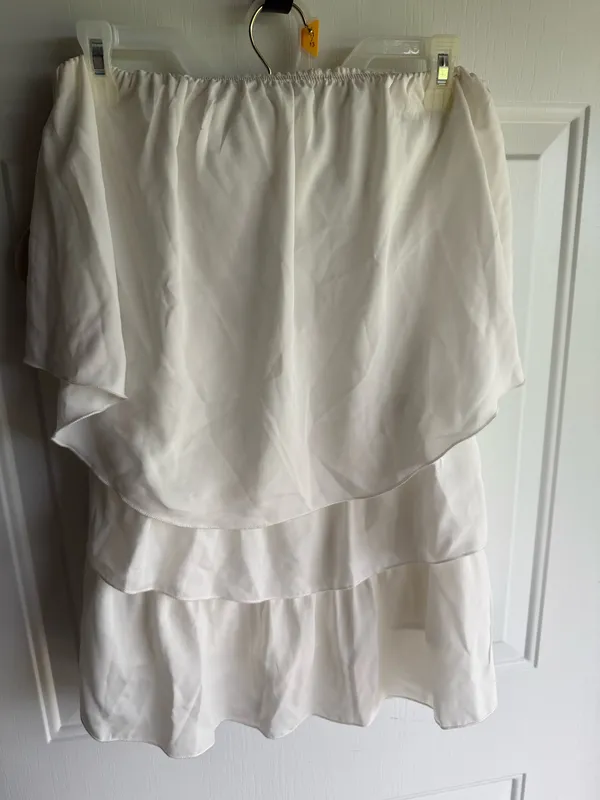 white romper - Image 4