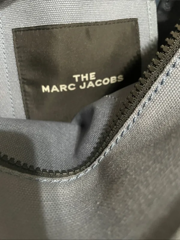 Marc Jacobs -The Tote Bag in Blue Canvas - Image 12