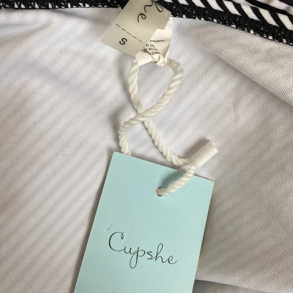 Cupshe striped black white high waist swim bottom small NWT - Image 6