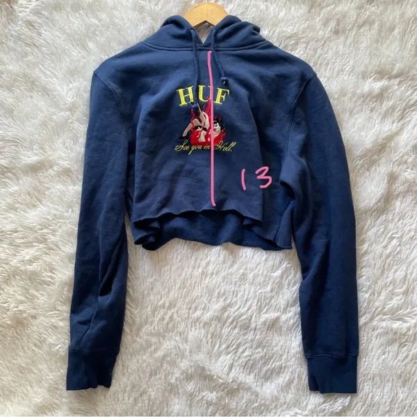 HUF See You in Hell cropped navy sweatshirt - Image 4
