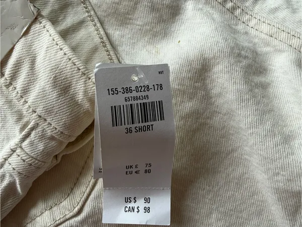 Abercrombie & Fitch The Mom High Rise Jeans - Image 7