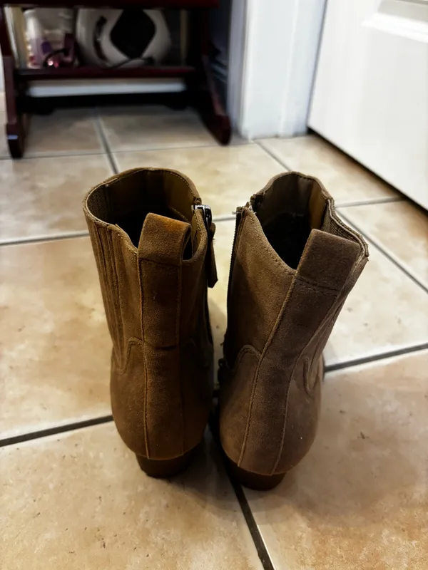 Target Women’s country cowgirl style boot - Image 3