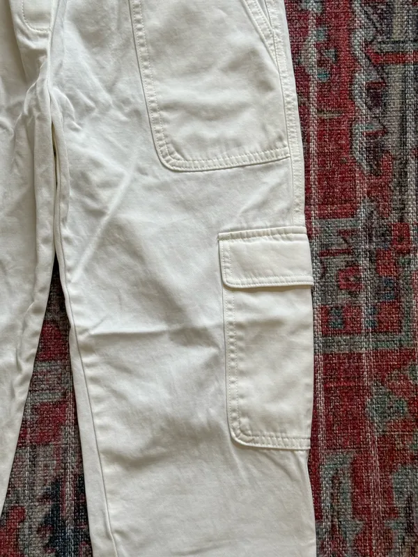 Aritzia Babaton Titan Mid-Rise Cargo Pants - Image 3