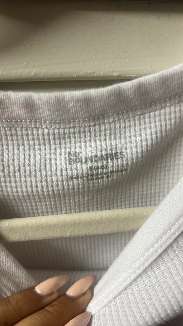 White crop T-shirt - Image 2
