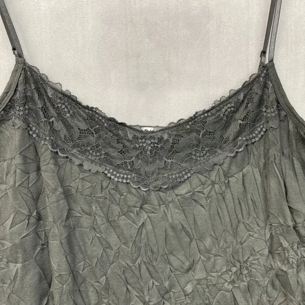 Maurices Cami Tank Top Women XXL Gray Crinkle Lace‎ Trim Coquette Fairy Grunge - Image 3