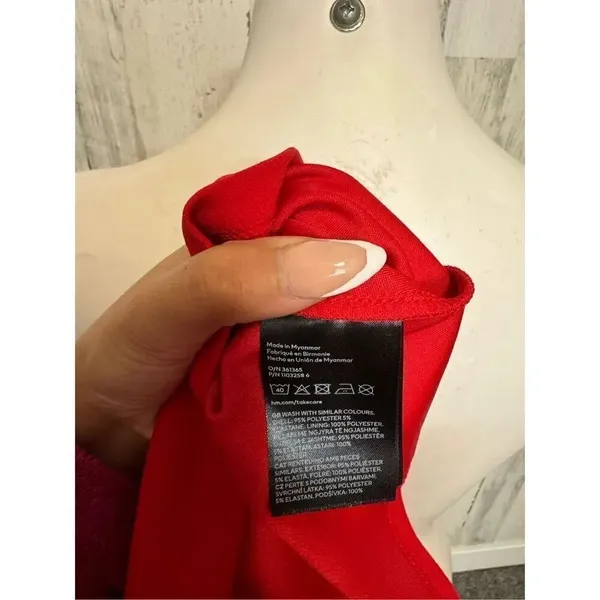 H&M Red blouse - Image 2