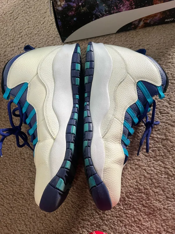 Air Jordan 10 Retro Charlotte Hornets - Image 3