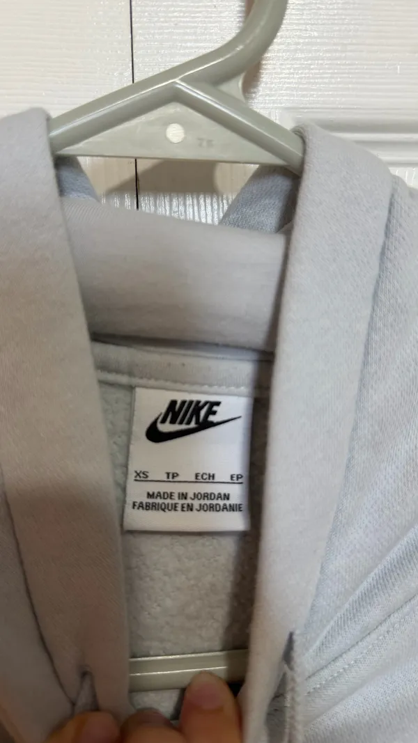 Nike Hoodie Sweatshirt - Image 3