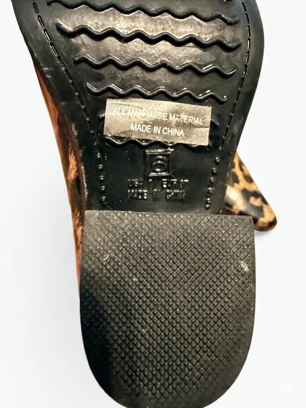 Rain boots size 9 leopard by sweet brandy nwot Brown - Image 2