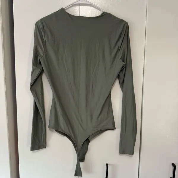 Abercrombie Olive Green Soft Matte Seamless Long Sleeve Bodysuit - Image 5