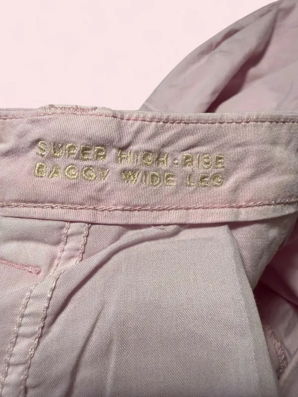 American Eagle Outfitters pink super high rise Wide Leg Cargo Pants - Image 4