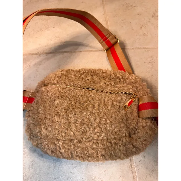 Anthropologie Sherpa Belt Bag‎ Tan Fleece Faux Shearling Crossbody Red Stripe - Image 4