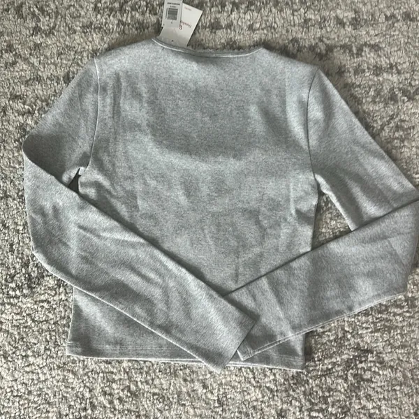 NWT Aritzia Shortcake Longs Sleeve Tee - Image 3