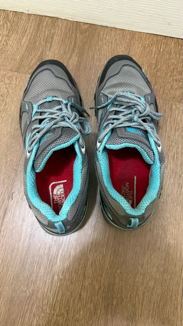 Women’s The North Face Gore-Tex Trail-Running Shoes Women’s Size 9.5 - Image 6
