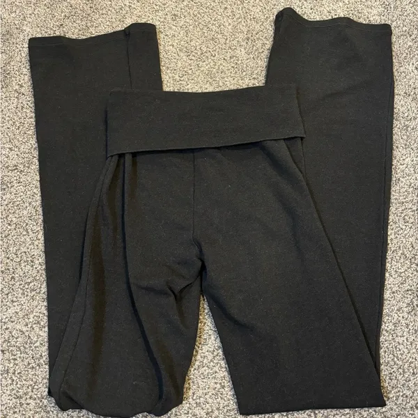 Skims Outdoor Basics Foldover Flare Pants - Image 4
