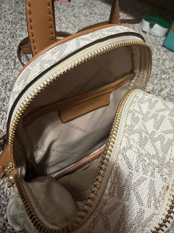 Michael Kors Backpack Mini - Image 7