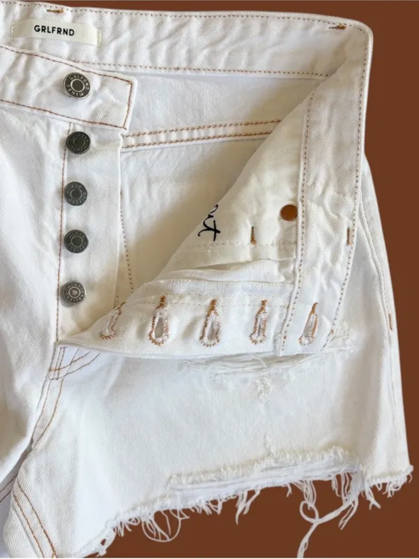 NWT GRLFRND The Helena Shorts Off-White Size 26 - Image 3