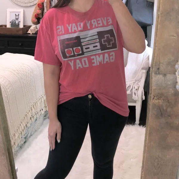 NINTENDO Every day is game day large gamer tee - Image 2