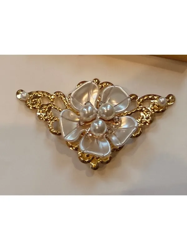 Gold Tone Floral Brooch Pin With Faux Pearl & Rhinestone Accents Gift Box Includ - Image 6