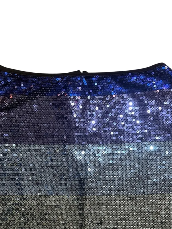 2B Bebe Blue Ombre Sequined Mini Skirt Size Medium - Image 2