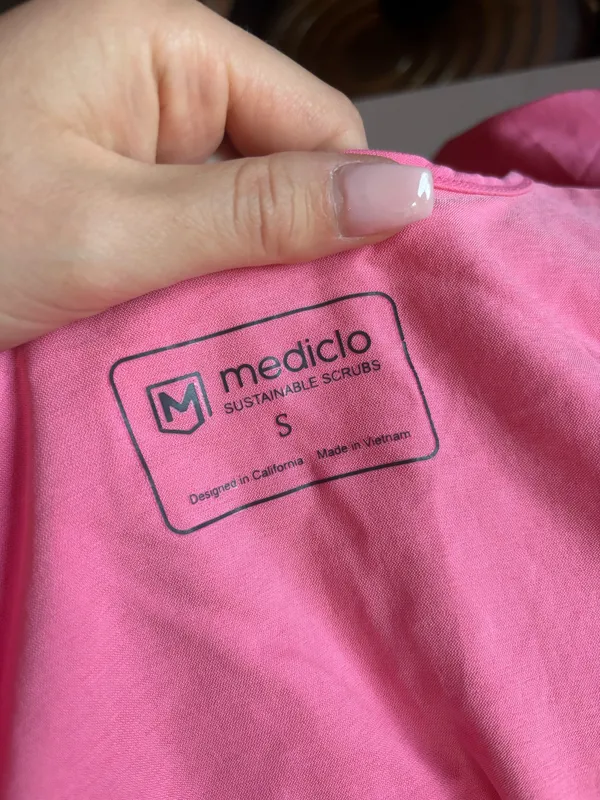 Rose Pink TENCEL™ Sal‎ ‎ Essential Scrub Top - Image 5