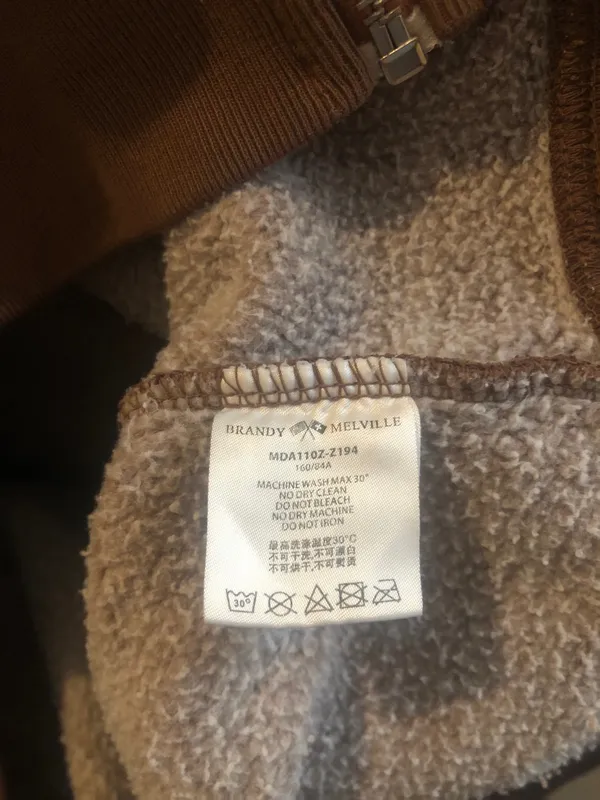 Brandy Melville Christy Zip-Up Hoodie - Image 5