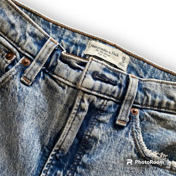 Abercrombie Skinny Jeans - Image 4