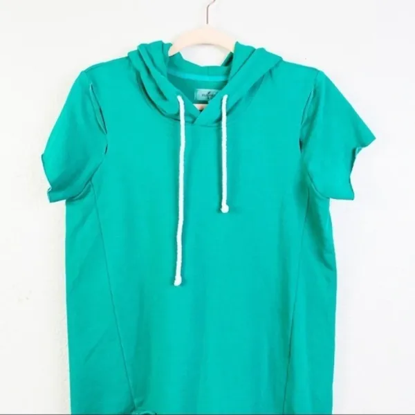 SUNDAYS Green Short‎ Sleeve Hoodie - Image 3