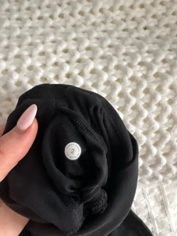 Lululemon Biker Align Shorts - Image 3
