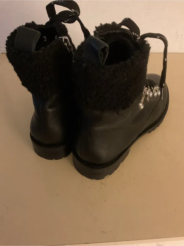 Rebecca Taylor women Black leather Lace-Up Faux Shearling Combat Boots uS 7 - Image 7