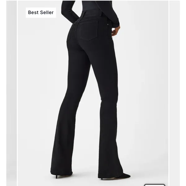 Spanx EveryWear Flare Jeans Womens High Rise Pull On Clean Black size S classy - Image 2