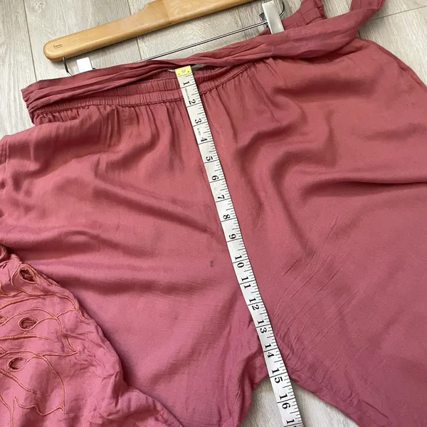 Anthropologie Bohemian Pants high rise crop pull on eyelet womens Pink (medium) - Image 9