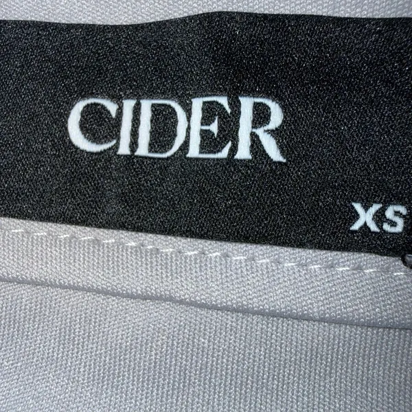 CIDER Sequin Mid Waist Mini Skirt large round circles nwot XS y2k 2000’s core - Image 6