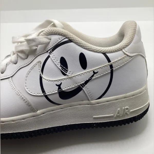 Nike Air Force 1 Low top Have a Nike Day Size 7.5 - Image 2